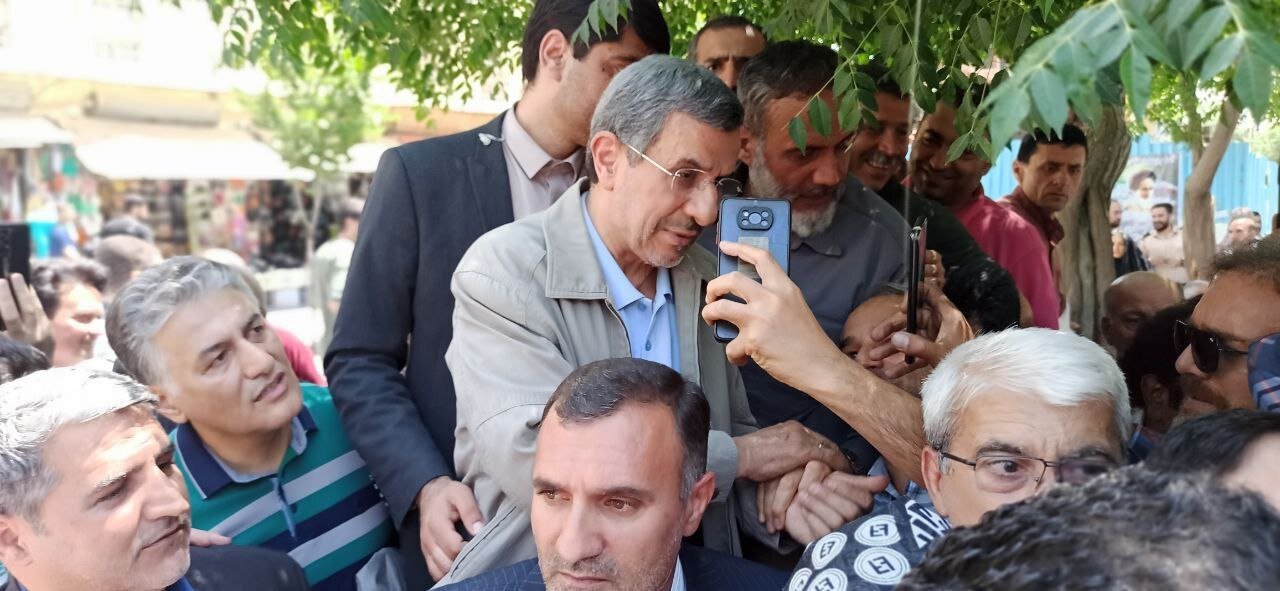 احمدی‌نژاد دیگر اهمیتی به جنایت‌های اسرائیل نمی‌دهد/ رئیس‌جمهور پیشین ایران چه خیال‌هایی در سر دارد؟