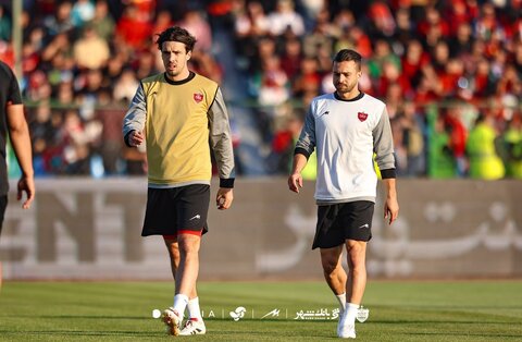 پرسپولیس در ۳۰ دقیقه دو ستاره خود را از دست داد!