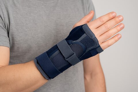 بهترین مارک مچ‌ بند طبی؛ راهنمای جامع انتخاب برای درمان و حمایت مچ دست