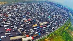 ترافیک درست و حسابی را در این ویدیو ببینید