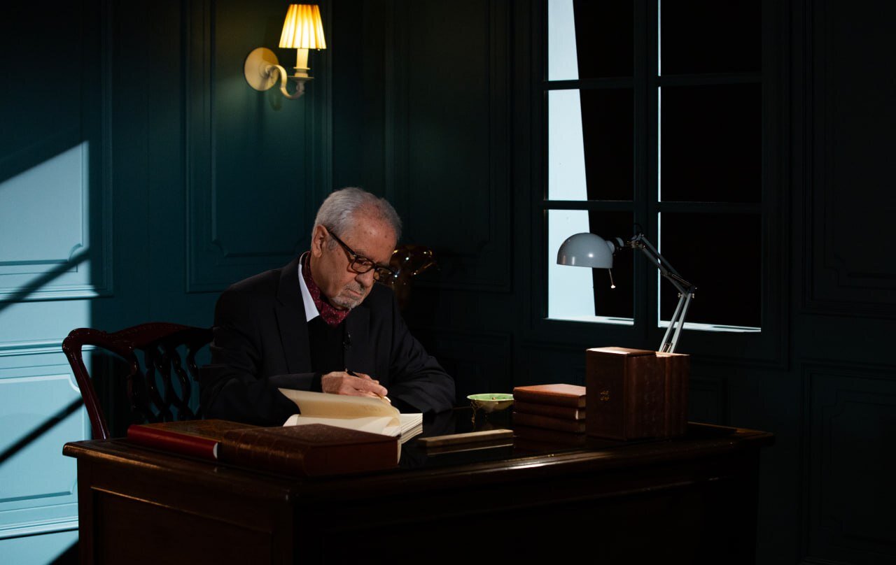 حکمرانی جامعه را محکم بغل کرده و جسارت تغییر ندارد