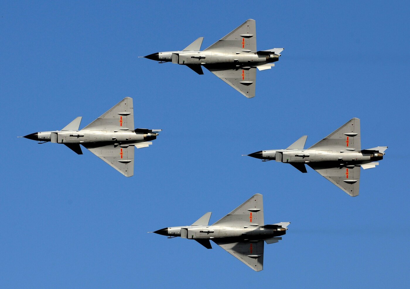 J-۲۰ رادارگریز چینی و سوخو-۳۵ گزینه‌های جایگزینی پرنده‌های پیر ایران! +عکس