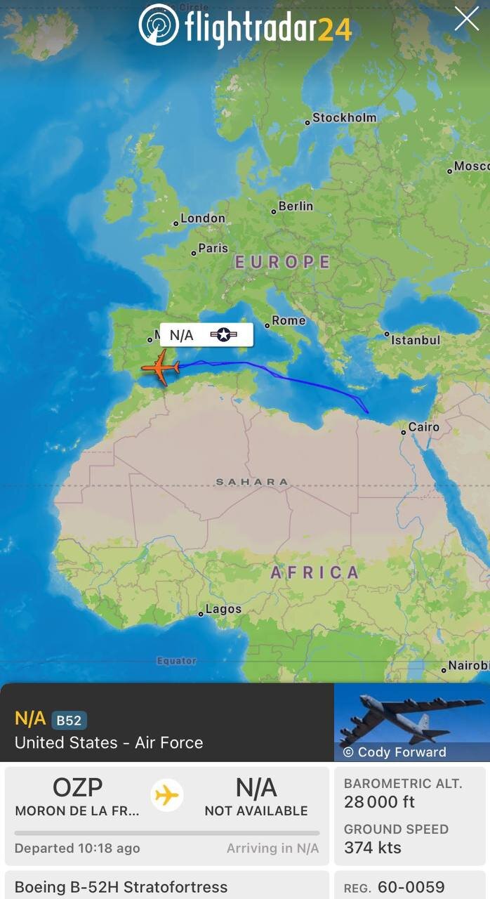 بمب افکن‌های B-52 آمریکایی بر فراز خلیج فارس چه می‌کنند؟ +عکس