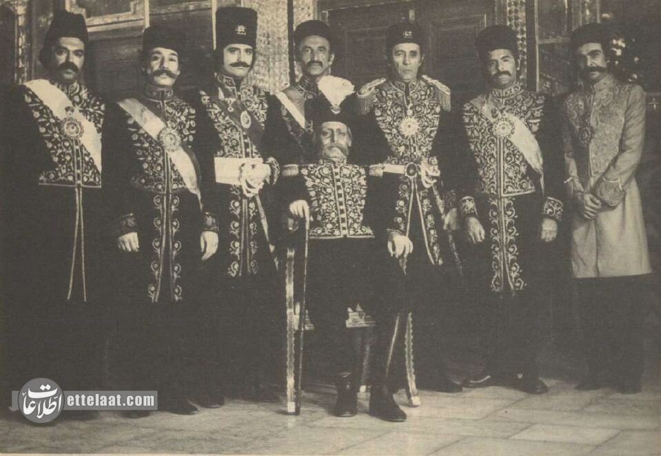 نظر علی حاتمی درباره حواشی رابطه ناصرالدین شاه و ملیجک! +عکس