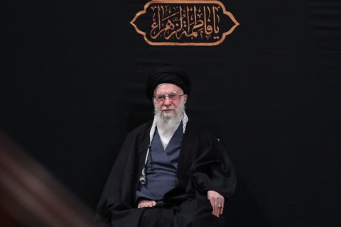 حضور رهبر انقلاب در دومین شب مراسم عزاداری فاطمیه +تصاویر
