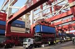 با ذهنیت «تحریم همیشگی» باید تعامل با کشورهای منطقه را دنبال کنیم