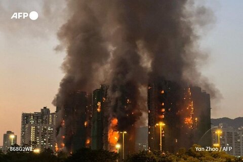 چند ویدیوی تکان‌دهنده از آتش‌سوزی مرگبار هنگ‌کنگ: تاکنون ۲۰نفر مفقود شده‌اند!