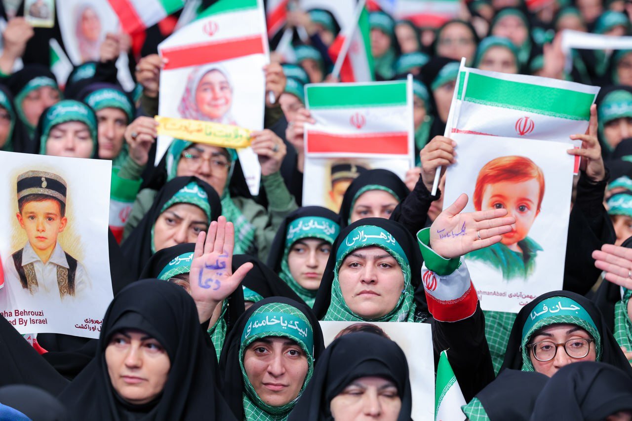 مراسم روز بسیج در بیت رهبری برگزار شد +عکس