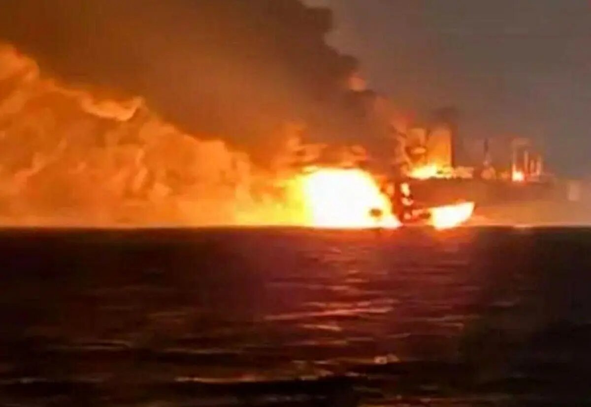 حمله شهپادی به دو نفتکش روسیه؛ اوکراین مسئولیت را قبول کرد +ویدیو