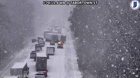 تصادف زنجیره‌ای ۴۵ خودرو در بزرگراه بخاطر کولاک شدید! +ویدیو