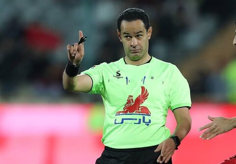 تعقیب و گریز در اتوبان قزوین - تهران؛ داوران بازی پرسپولیس مورد حمله قرار گرفتند +ویدیو