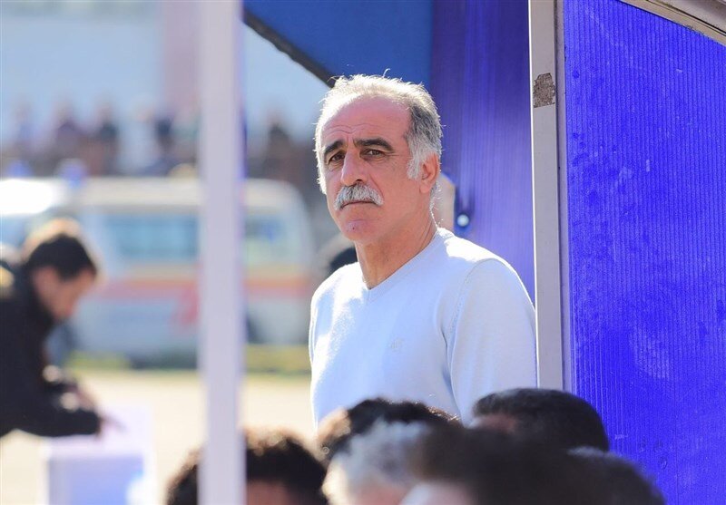 کارشناس فوتبال: استقلال در دربی ده نفره بود!/ ساپینتو و اوسمار ترسیده بودند