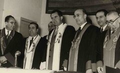 روایت روزنامه اطلاعات از ۱۶ آذر ۱۳۳۲؛ سه قطره خون در مقدم نیکسون!