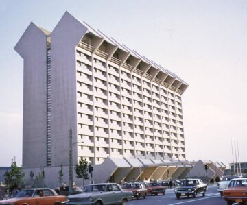 کلنگ ساخت بزرگترین هتل ایران در پارک فرح زمین زده شد! +عکس