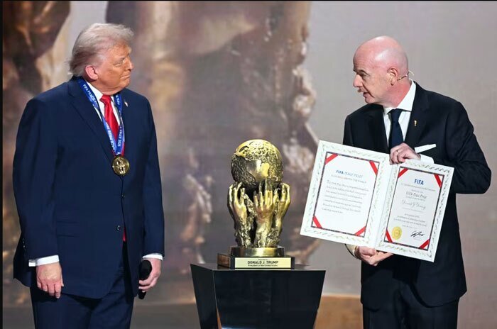 جایزه صلح «من درآوردی» به رئیسجمهور رسید!