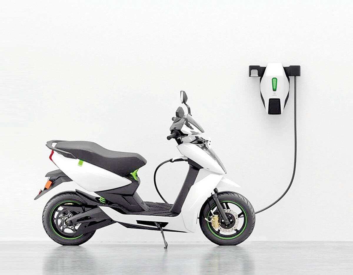 راندن موتورسیکلت برقی هم بدون گواهینامه ممنوع!