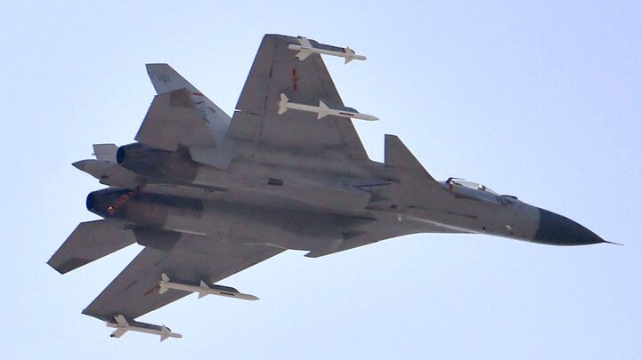 آژیر حمله به صدا درآمد؛ جنگنده‌های چینی برای ژاپنی‌ها خط و نشان کشیدند