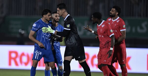 بازیکنان پرسپولیس: حرف زشت سحرخیزان در دربی را شنیدیم