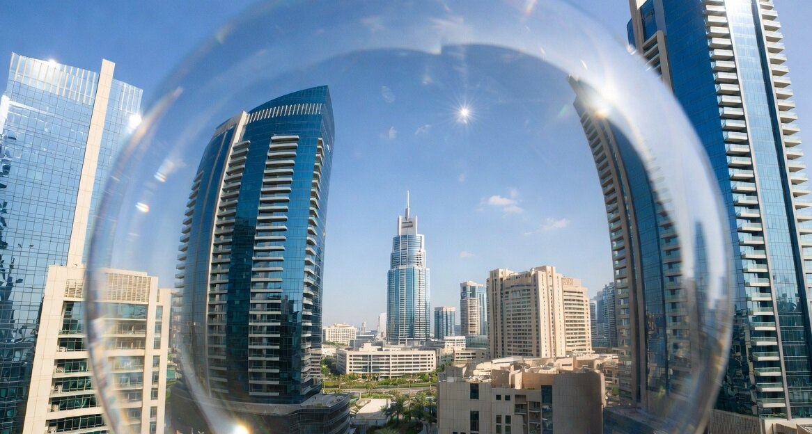 آیا حباب بازار املاک دبی در ۲۰۲۶ می‌ترکد؟ تحلیل بازار و فرصت‌های سرمایه‌گذاری