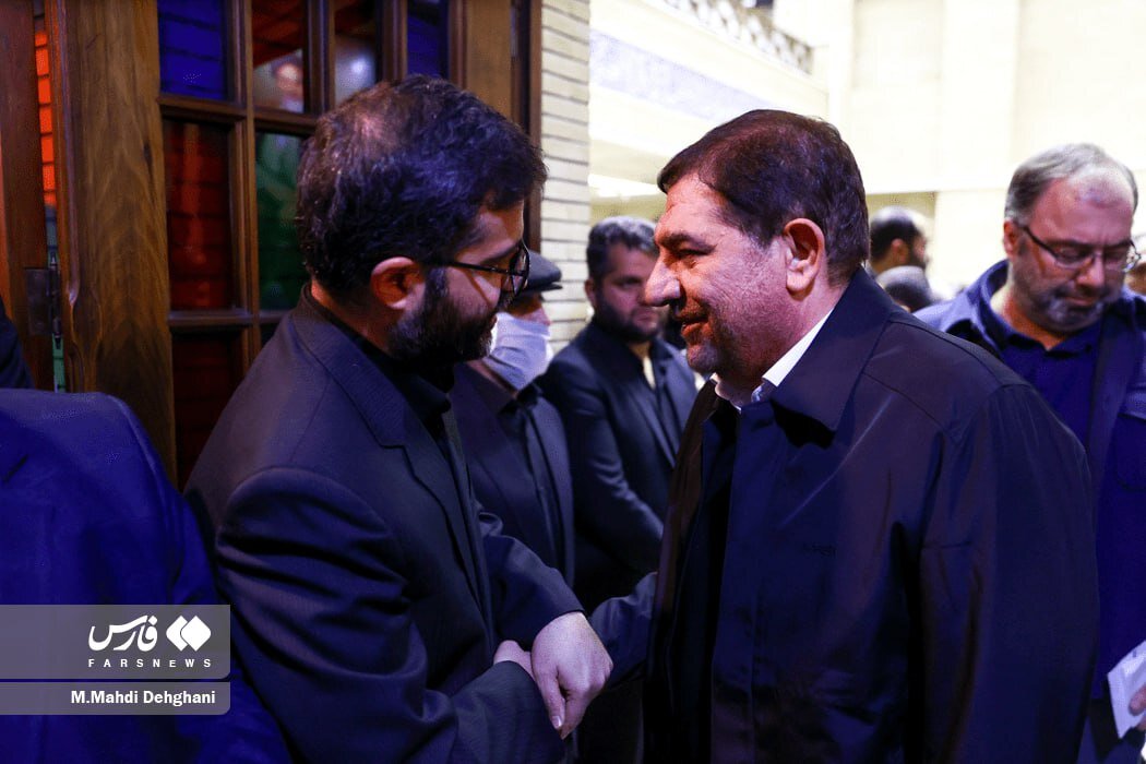 محمد مخبر در مراسم ترحیم خانواده سقاب اصفهانی