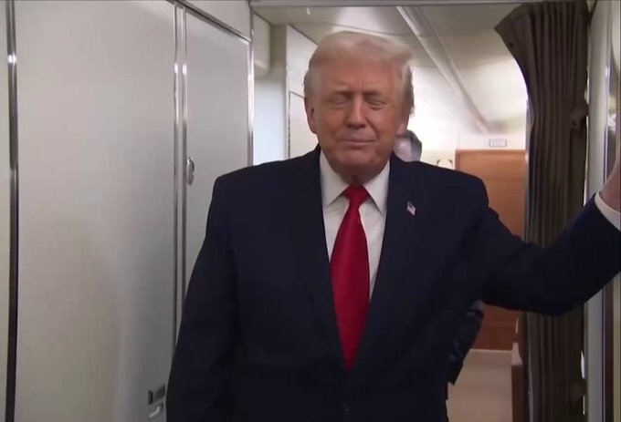 چرا ترامپ دیپلماسی را به جنگ با ایران ترجیح داد؟