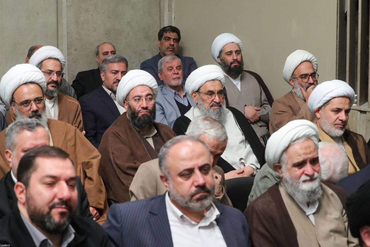 روحانی مناظره جنجالی امروز به بیت رهبری رفت +عکس