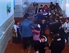 ورود ناگهانی سیل به داخل کلاس درس در کردستان! +ویدیو