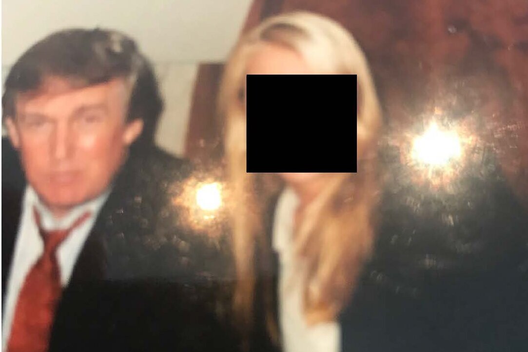 بالاخره عکس‌های رسوایی اخلاقی رئیس‌جمهور منتشر شد!