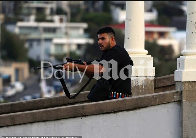 تصویر یکی از ضاربان تیراندازی به سوی یهودیان در سیدنی منتشر شد