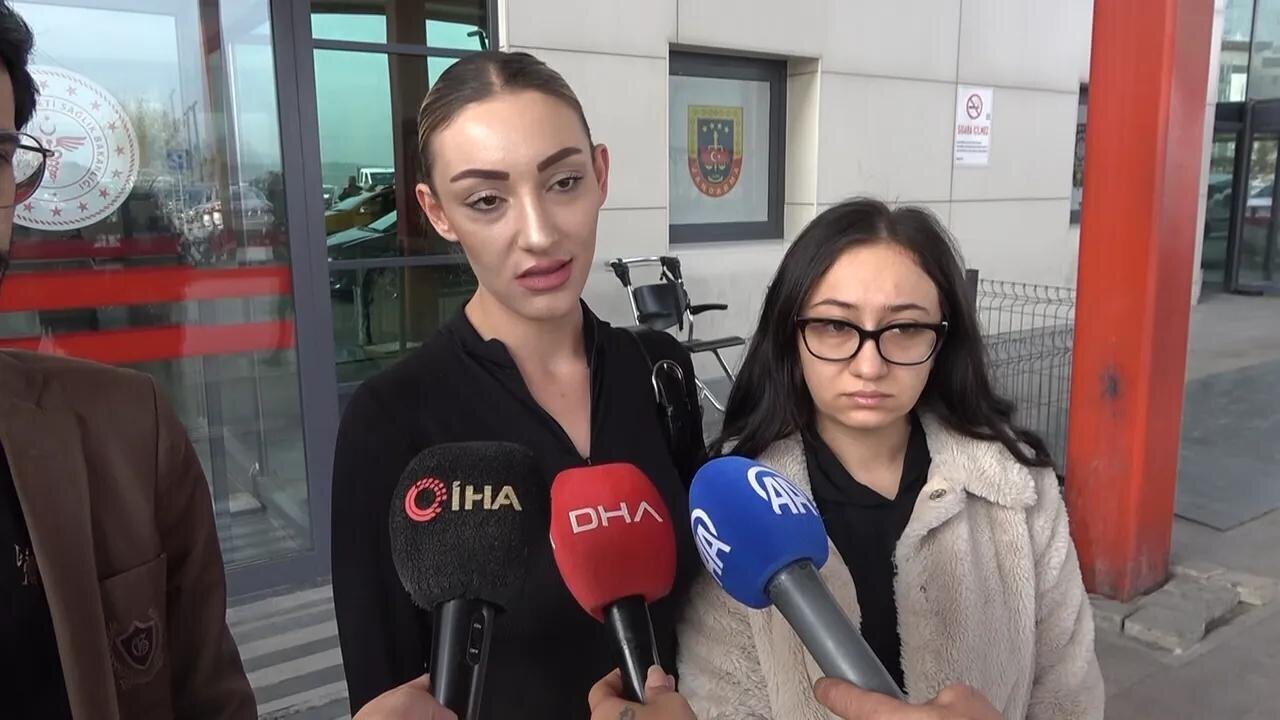 تصویر طغیان دختر گولو بیرون از ایستگاه پلیس