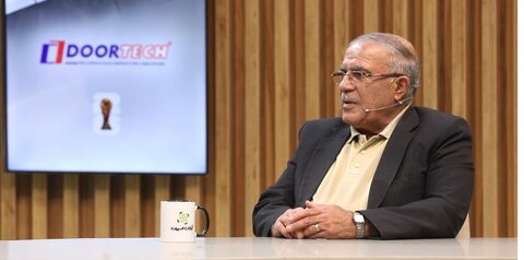 حسن روشن: در جام‌جهانی به داوران خودی باختیم/ هلندی‌ها از ما می‌ترسیدند