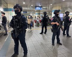 مردی با قمه به جان تایوانی‌ها افتاد +ویدیو