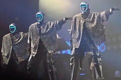 ربات‌ها کنسرت را بهم ریختند +ویدیو