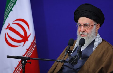 خیمه هنر محمل پیوند میان واقعه عاشورا و شهادت رهبر انقلاب بود