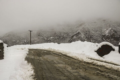 تشدید سامانه بارشی و کاهش دما تا ۸ درجه/ برف و کولاک برای ۲۰ استان کشور