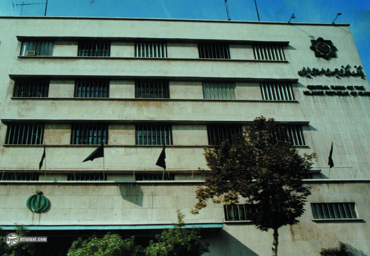 داستان زلزله قیمت دلار و مردی که بیشتر از همه رئیس بانک مرکزی بود! +عکس