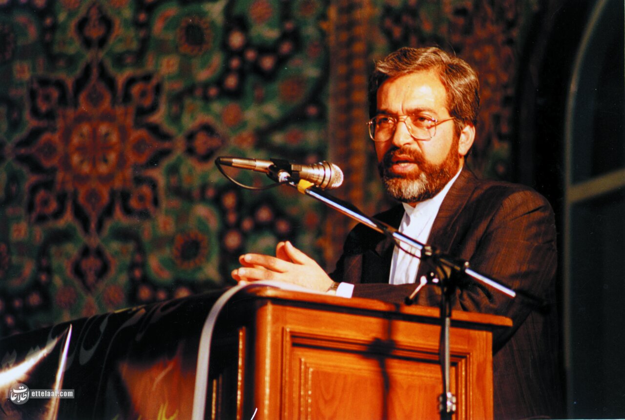 داستان زلزله قیمت دلار و مردی که بیشتر از همه رئیس بانک مرکزی بود! +عکس