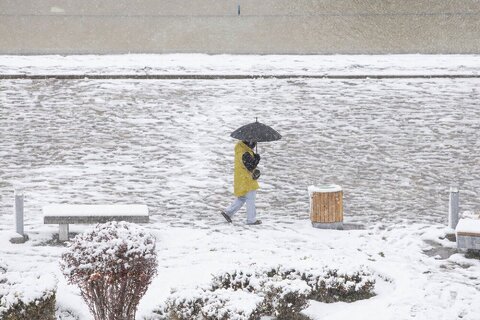 سامانه جدید بارشی از روز جمعه قدرت‌نمایی می‌کند/ این استان‌ها زیر برف و سرما می‌روند