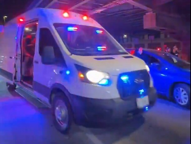 Združene države Amerike po vojaškem posegu v Venezuelo Nicolása Madura prepeljale v zapor v New Yorku