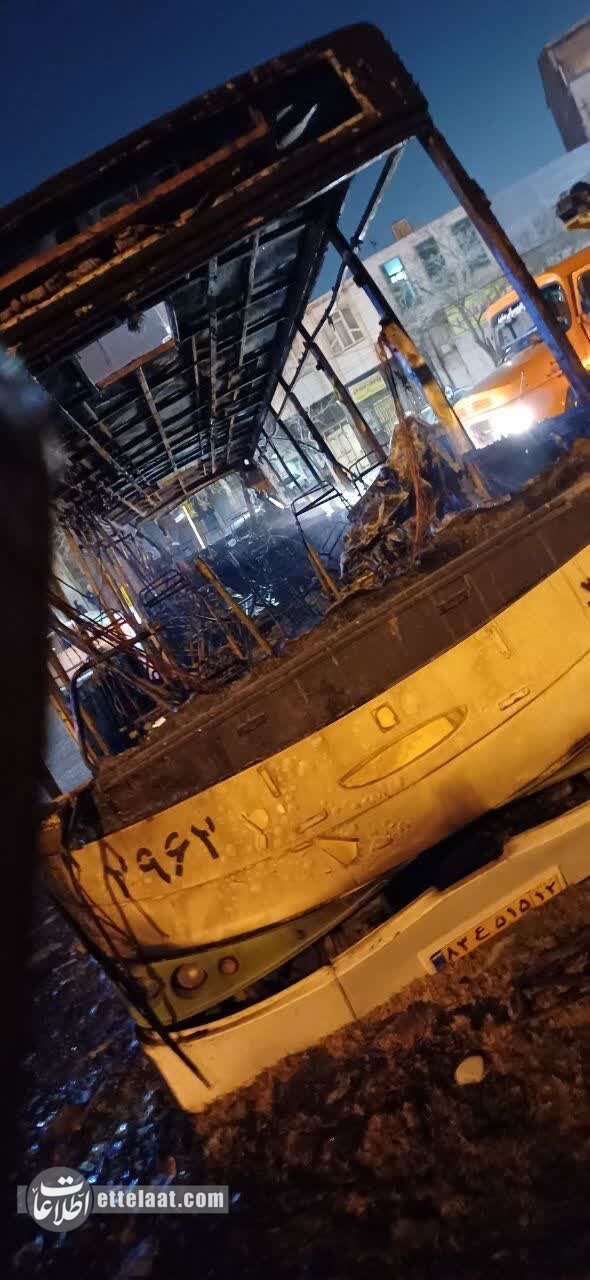 اغتشاشگران دو دستگاه اتوبوس را در مشهد آتش زدند! +تصاویر