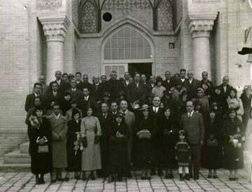 آگهی‌های بعد از کشف حجاب در تهران را بخوانید! +عکس