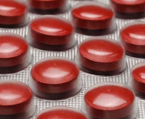 چه کسانی باید مکمل آهن مصرف کنند؟