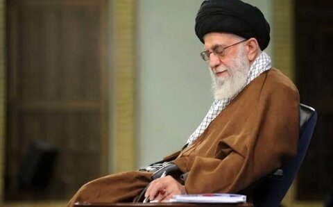 رهبر انقلاب به آیت‌الله سیستانی تسلیت گفتند