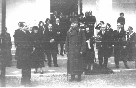 شهرداری تهران وارد شد: برخورد با گران‌فروشی کلاه زنانه!