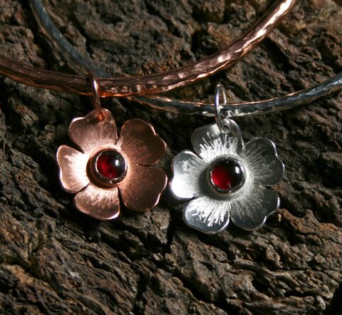 مس بخریم یا نقره و مزایا و معایب هر کدام چیست