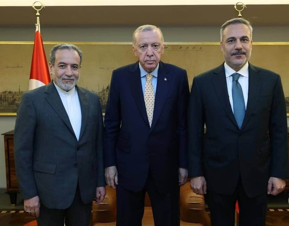 پیام مهم ترکیه به ایران چه بود؟ اولین تصویر از دیدار اردوغان و عراقچی