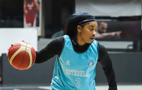 ازدواج بازیکن خارجی استقلال در ایران/ دختر بسکتبالیست آمریکایی به عضویت تیم ملی در می‌آید