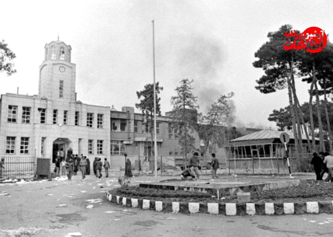 عکسهای دیده نشده از تصرف زندان قصر توسط مردم!