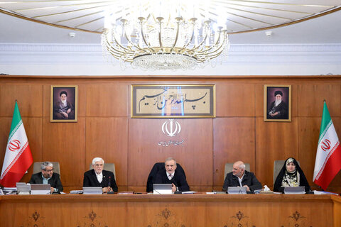 افزایش عیدی کارکنان دولت توسط رئیس‌جمهور؛ مبلغ دقیق اعلام شد