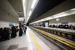 مترو را ویترین تبلیغاتی نکنید